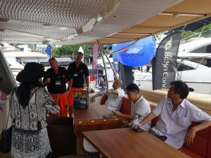 17 Heliotrope Cruising To Singapore