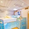 Heliotrope 65 Luxury Interior (3)-010