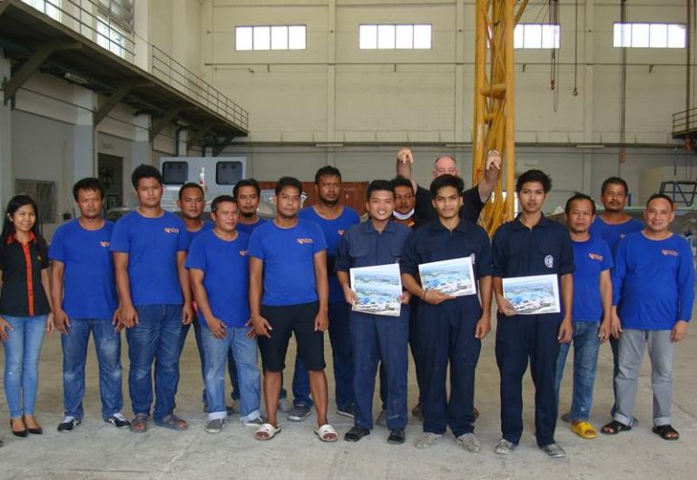 Students Diploma With Team Leaders 2019